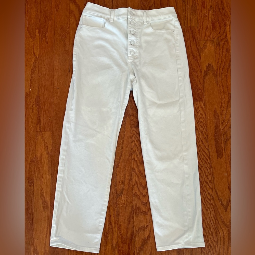 White Express Mom Jeans